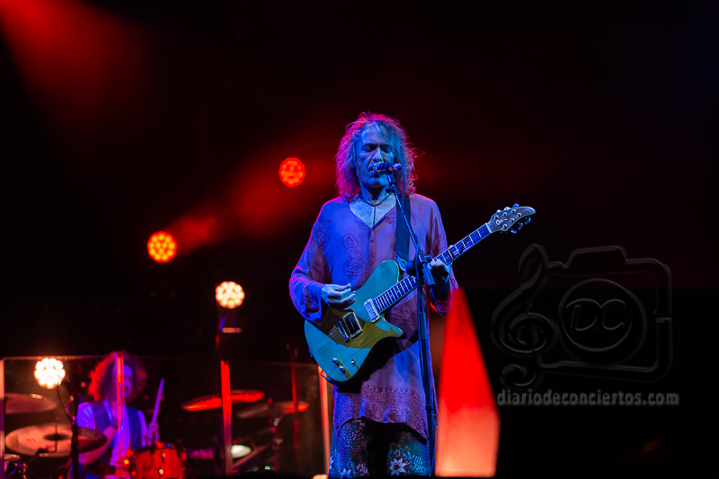 APOTEOSICO FINAL DE GIRA DE ROBE EN MADRID